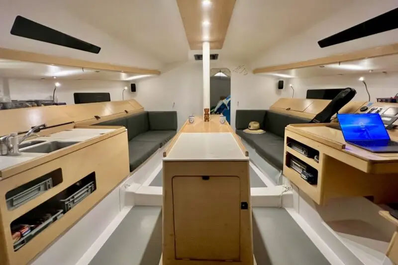 cabine pogo voilier croisière polynésie